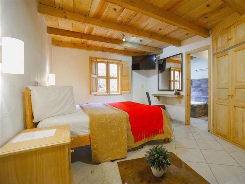 Hotel Adobe Y Teja San Cristóbal de Las Casas Esterno foto