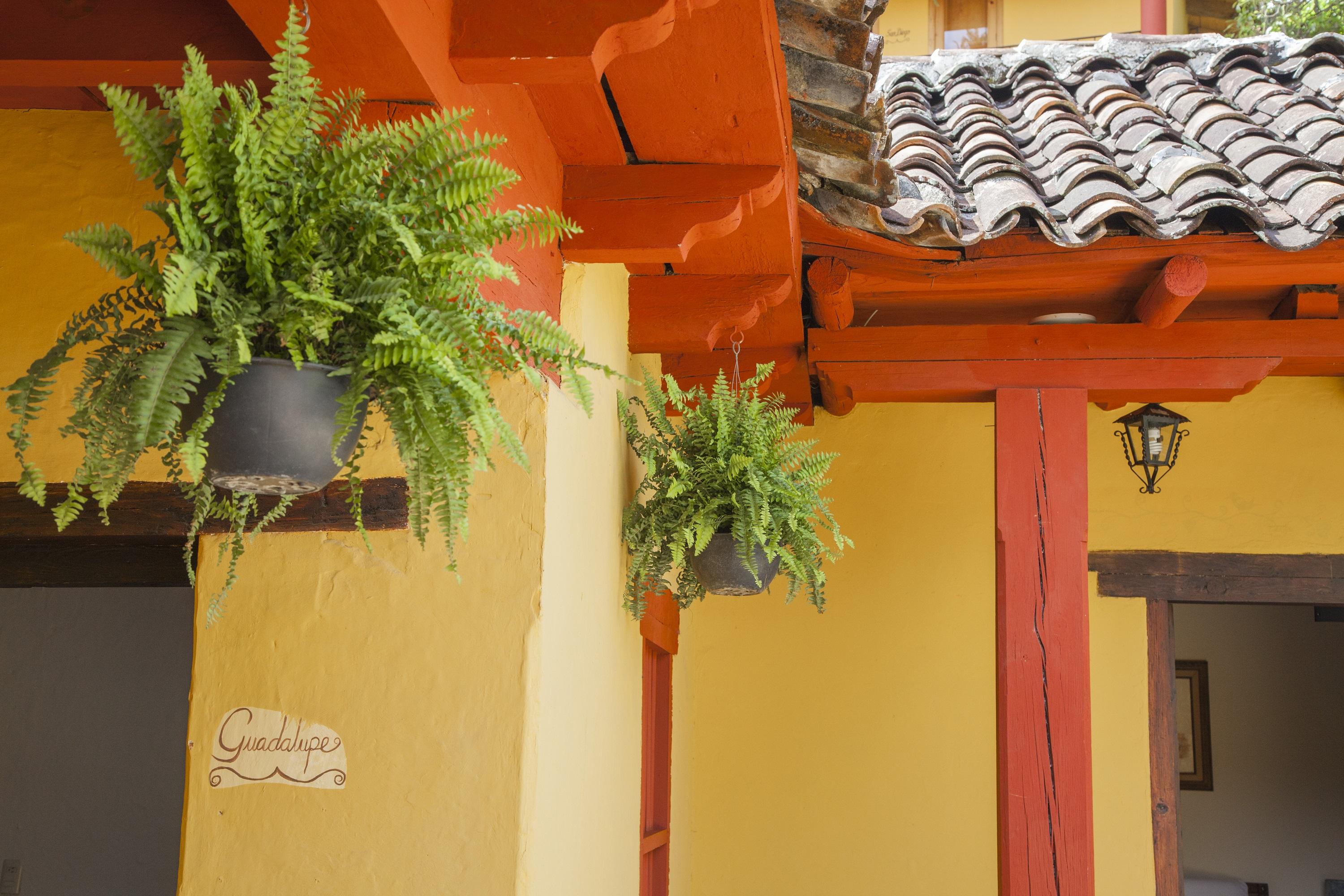 Hotel Adobe Y Teja San Cristóbal de Las Casas Esterno foto