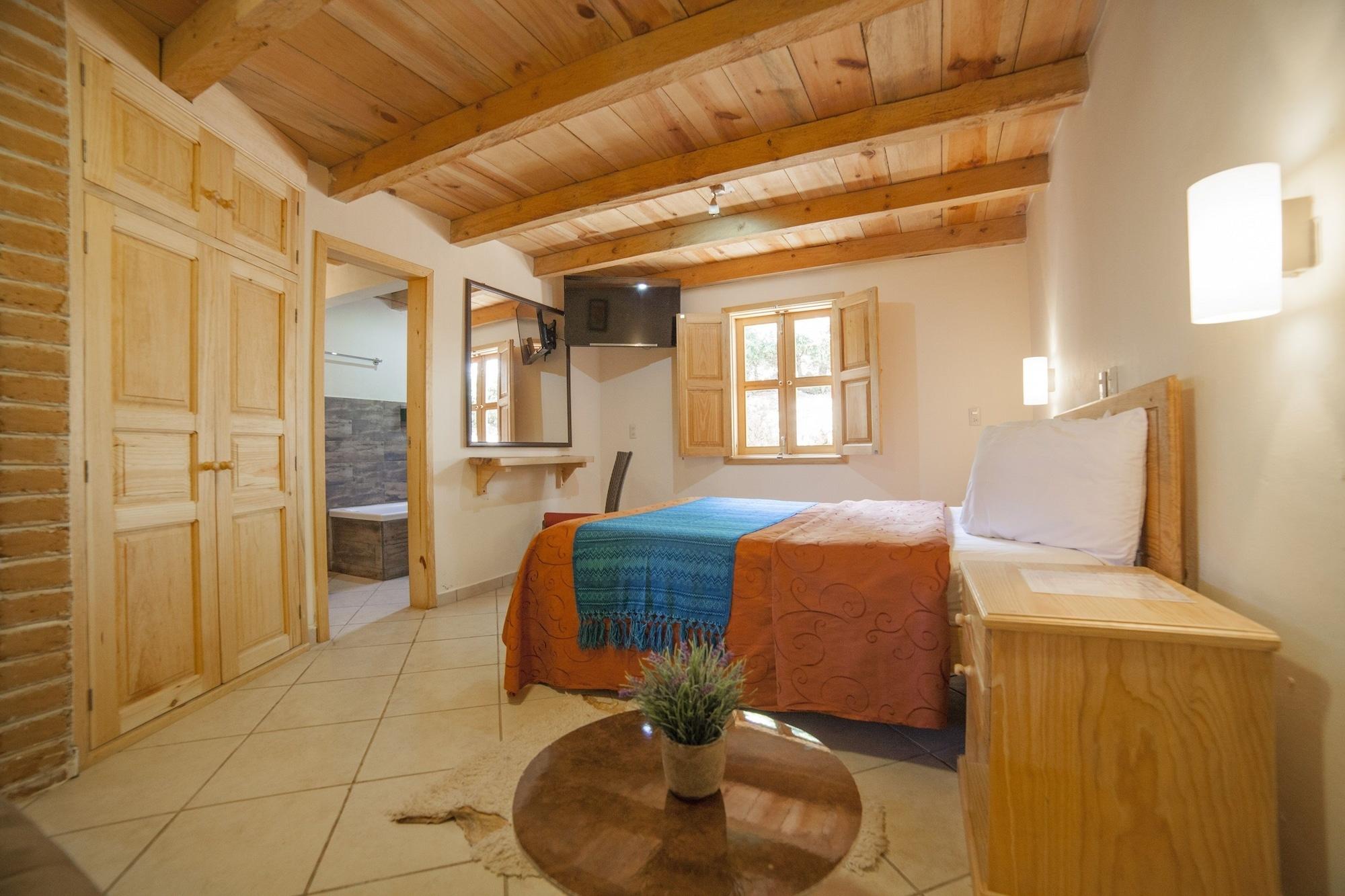 Hotel Adobe Y Teja San Cristóbal de Las Casas Esterno foto