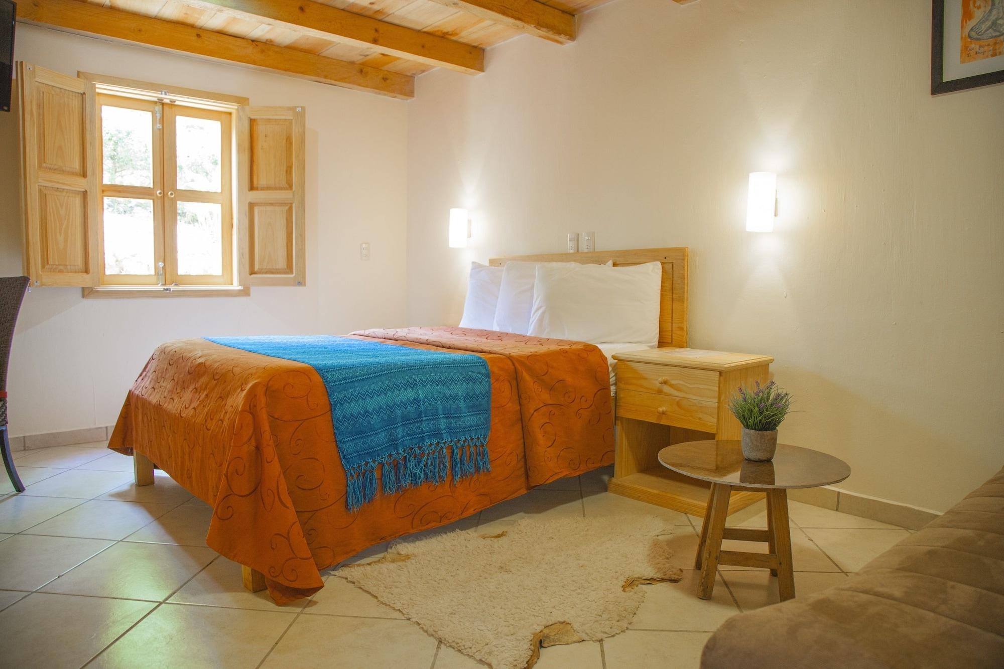 Hotel Adobe Y Teja San Cristóbal de Las Casas Esterno foto